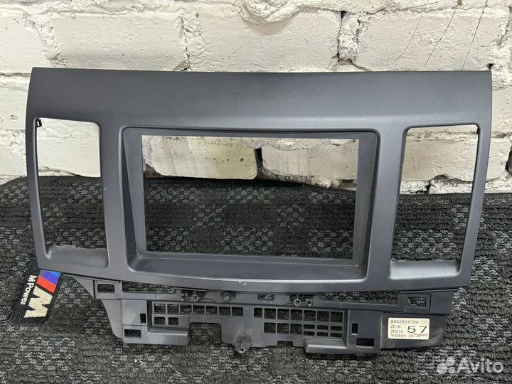 Рамка магнитолы lancer 10 лансер x 2 din б/у