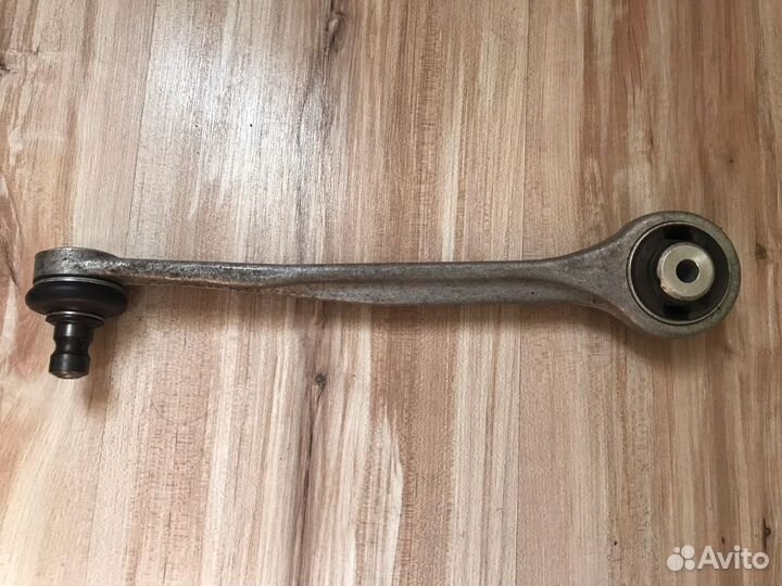 Рычаг подвески audi q5 a4 a5 8K0407505N
