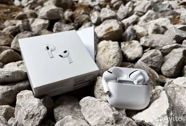 Новые Airpods 3 + чехол