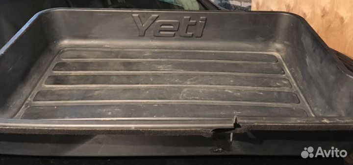 Коврик в багажник Skoda Yeti