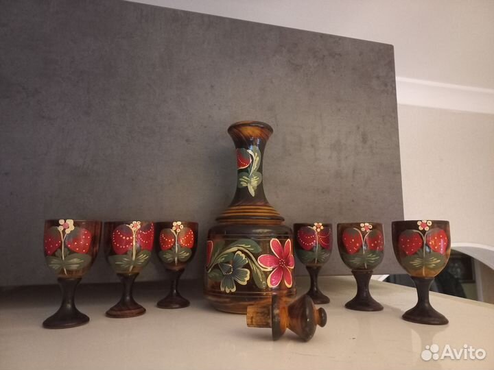 Графин с рюмками деревянный СССР