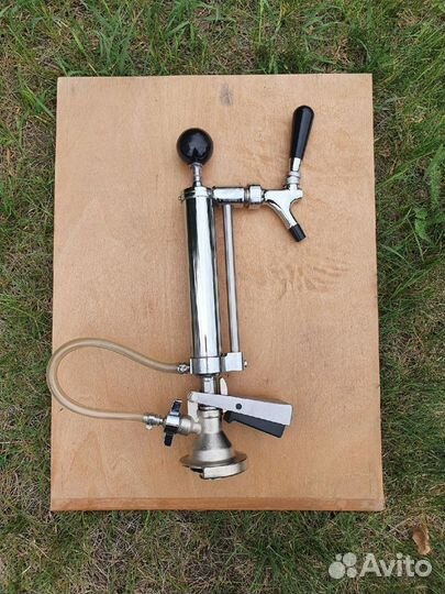 Ручной насос для пивной кеги. Пикник помпа