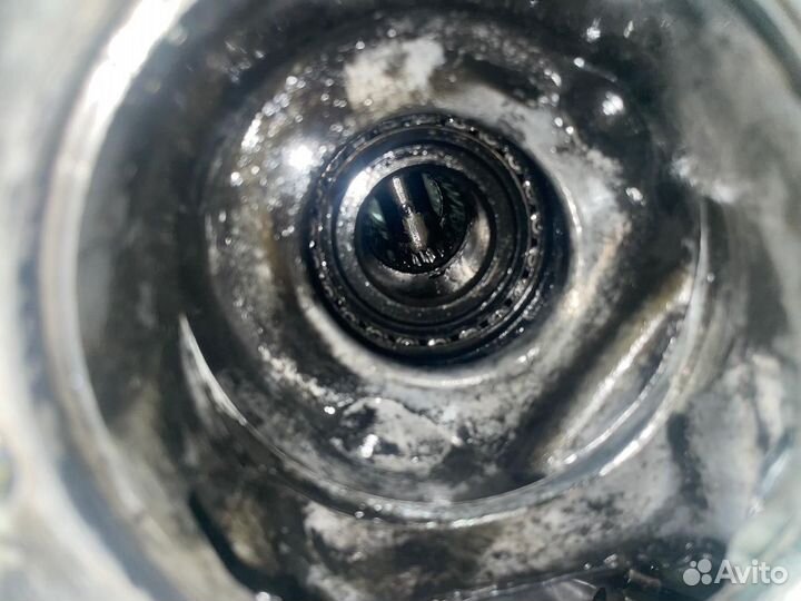 Редуктор Mazda Mpv 1995 передний MA0827100