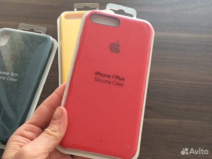 Чехол на iPhone