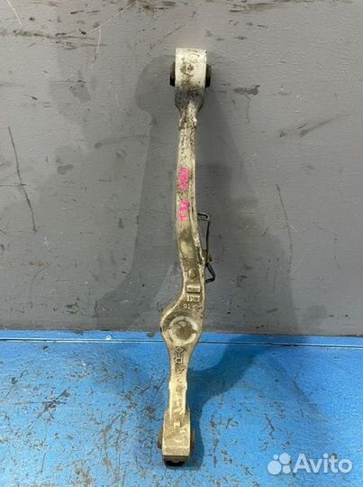 Рычаг верхний задний правый Nissan X-Trail T31