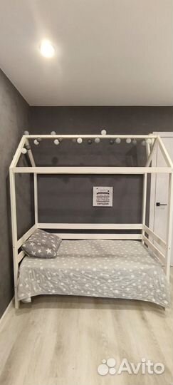 Кроватка домик