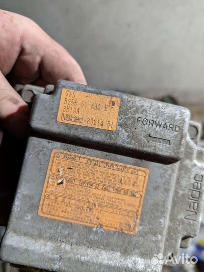 Блок управления Airbag Mazda 323
