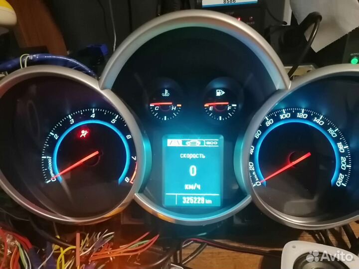 Щиток приборов Orlando Cruze ltz