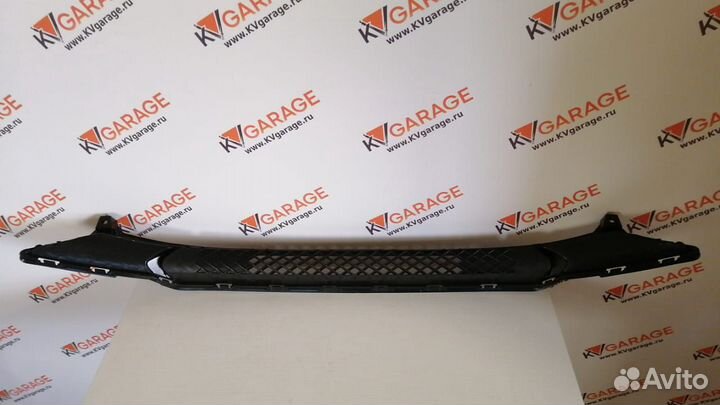 Решетка в бампер Hyundai Solaris 2020 - on