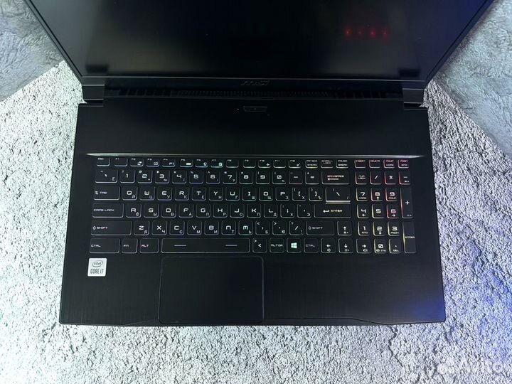 Игровой ноутбук MSI на Core i7-10750H/ RTX 3060