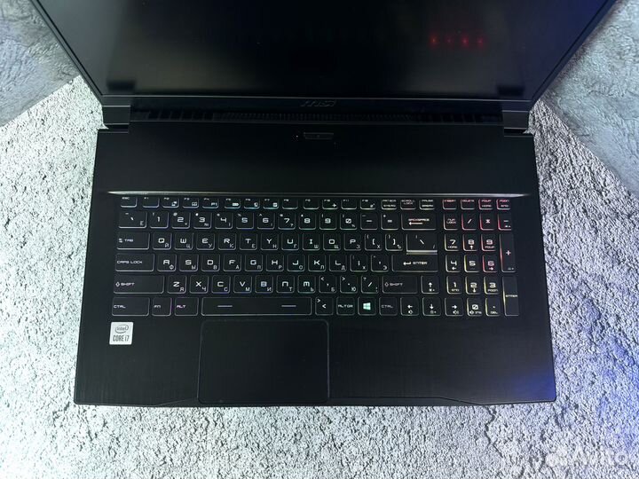 Игровой ноутбук MSI на Core i7-10750H/ RTX 3060