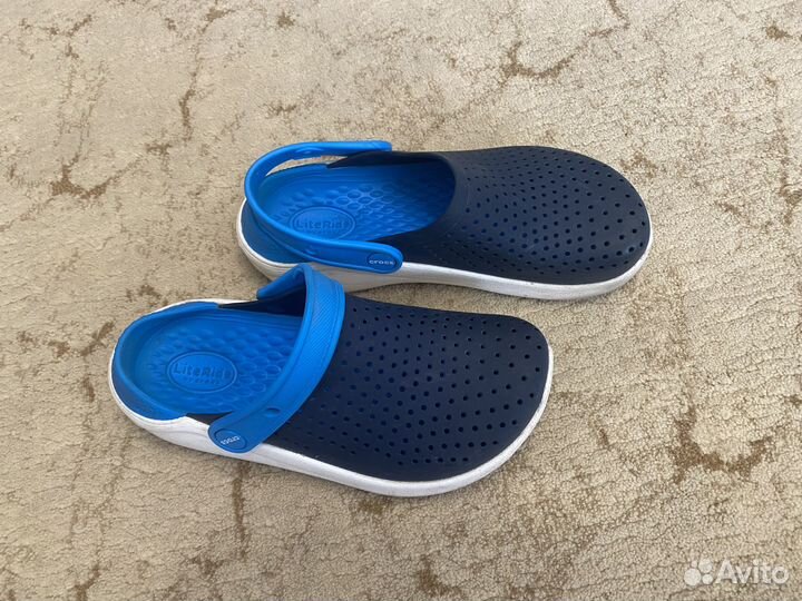 Сланцы детские crocs