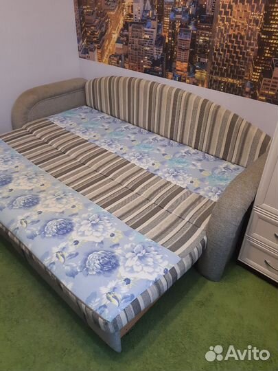 Диван раскладной бу,самовывоз