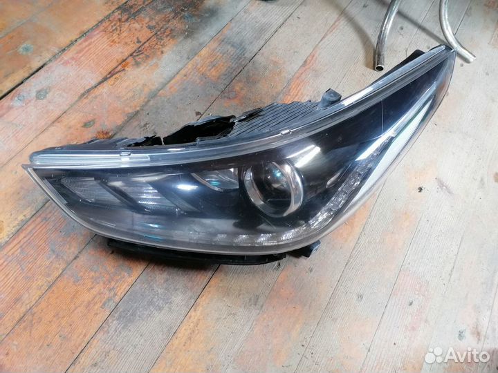 Solaris 2 18г Фара Линза передняя левая оригинал