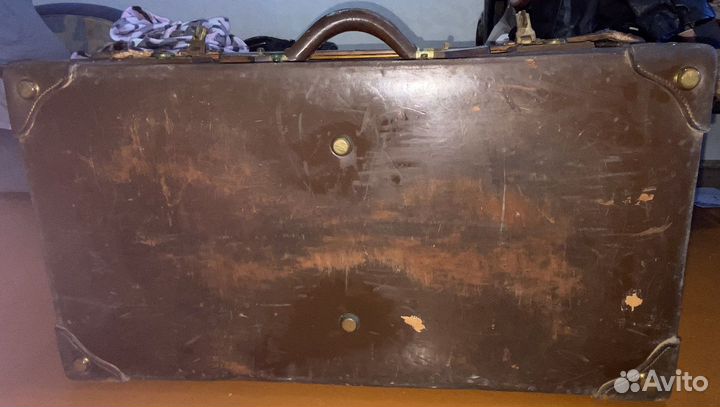 Антиквариатный Японский чемодан 30-х годов