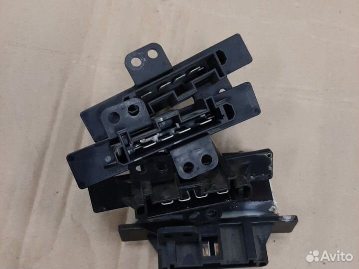 Реостат печки Nissan Primera P11 ниссан примера