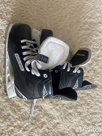 Хоккейные коньки bauer 43 размер