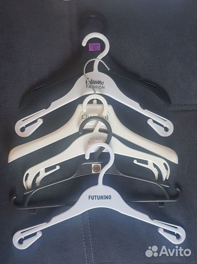 Вешалки плечики детские 15 шт. и одна мягкая