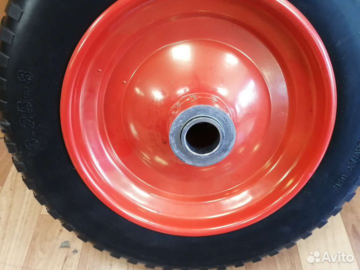 Колесо для тачки литое 3.25/8 PU (20мм)