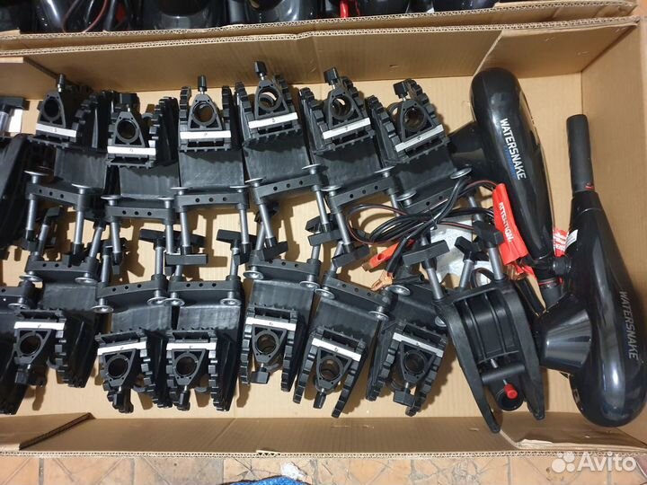 Струбцина для электродвигателя Watersnake