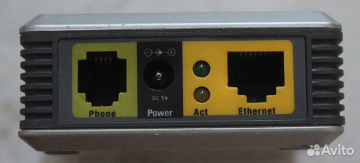 Адаптер для VoIP-телефонии Linksys SPA1001