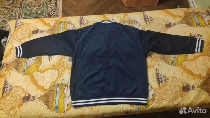 Бомбер вельветовый