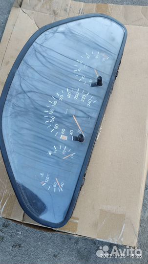 Щиток приборов Мерседес С класс w202