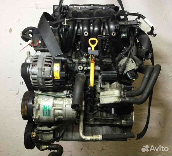 Двигатель Volkswagen Golf Akl 1.6 бензин 1999