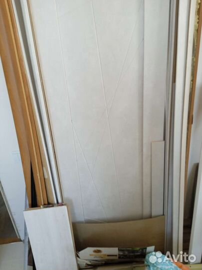 Межкомнатная дверь новая с коробкой