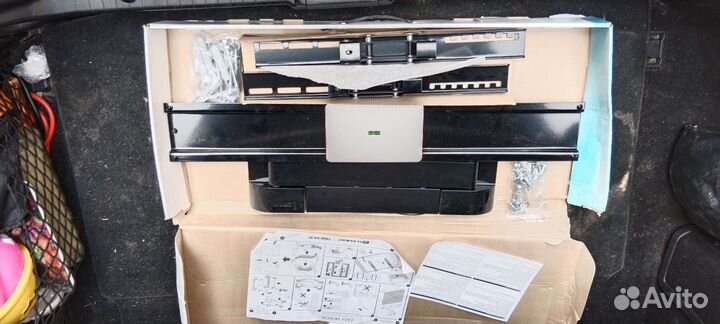 Кронштейн для телевизора поворотный Holder