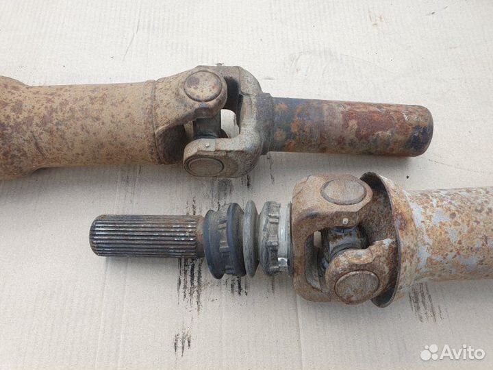 Карданный вал Chevrolet Tahoe GMT900 LY5 2008