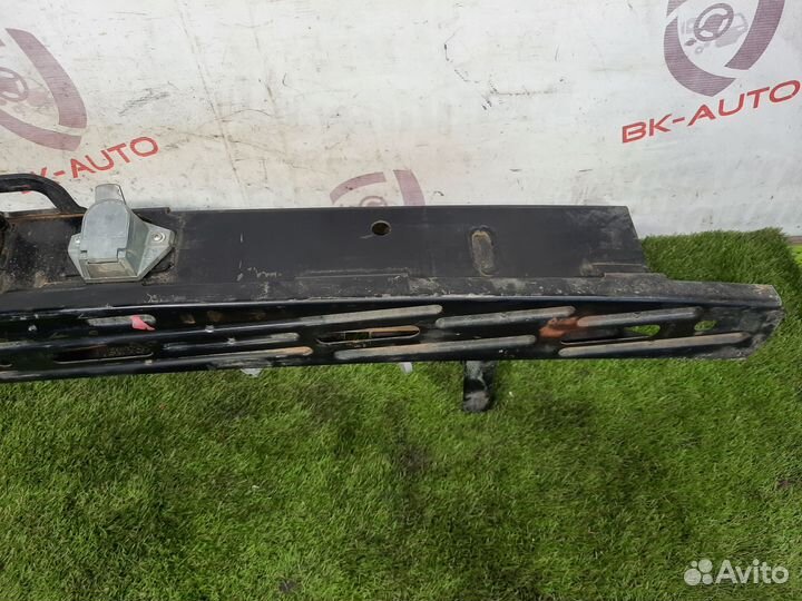 Жесткость бампера Cadillac Escalade GMT900