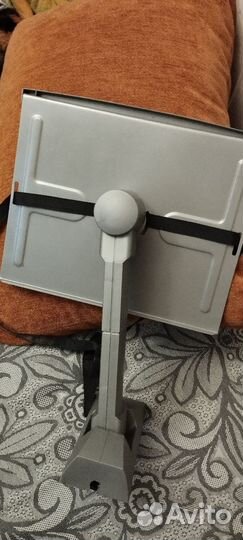 Кронштейн для телевизора на стену поворотный