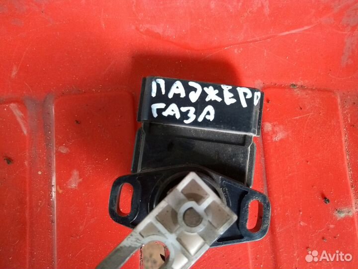 Датчик педали газа Митсубиси Монтеро