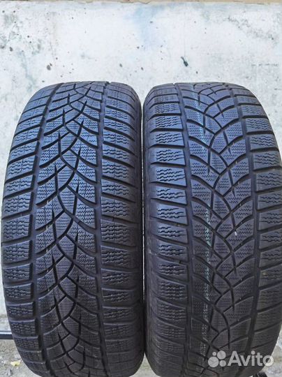 Goodyear UltraGrip Performance 235/55 R18 104H