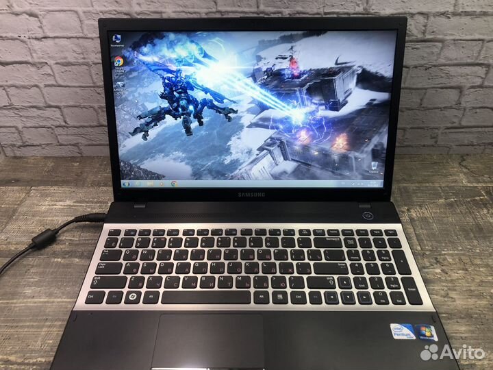 Игровой ноутбук Samsung Intel/12Gb/2 Видеокарты