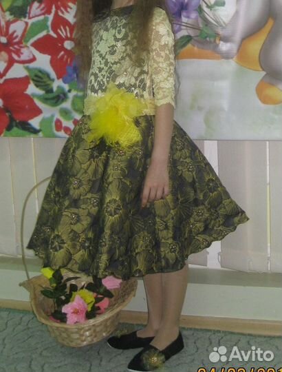 Нарядное платье