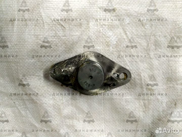 Вал паразитной шестерни распредвала Yuchai