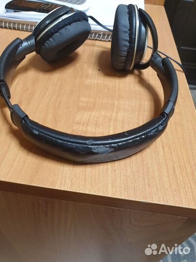 Наушники Philips SHL-8800, б\у. Хороший звук