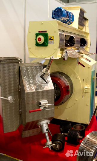 Гранулятор корма и пеллет. Пресс-гранулятор кмрм