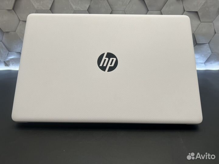 Ноутбук HP 15-db0391ur