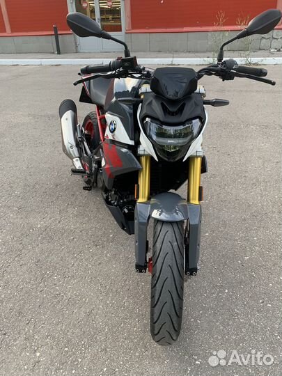 BMW G310R