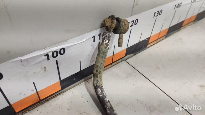 Стабилизатор задний Toyota Avensis 2 T250