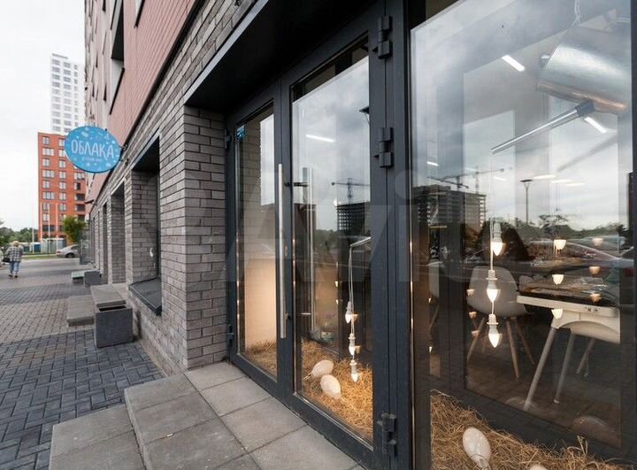 Продам торговое помещение, 92.5 м²