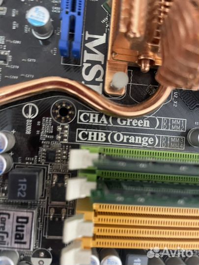 Материнская плата с процессором (core 2 duo E8200)