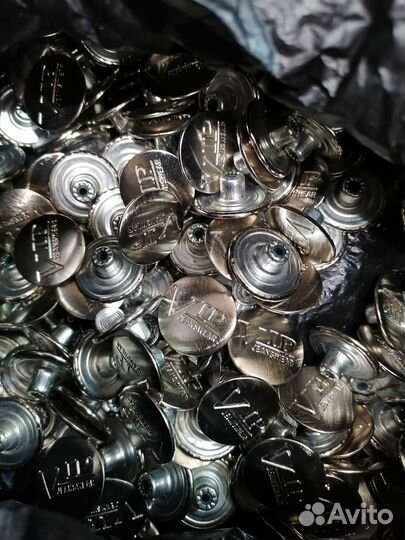 Кнопки клепки для одежды