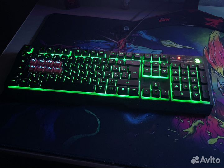 Коврик + мышь + клавиатура