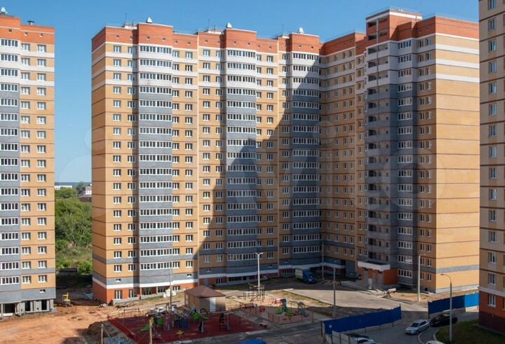2-к. квартира, 50 м², 5/17 эт.
