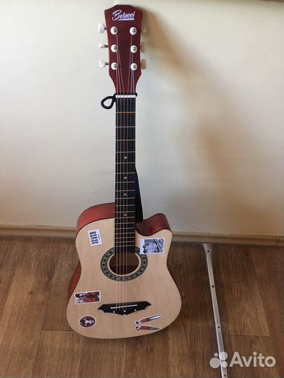 Акустическая гитара