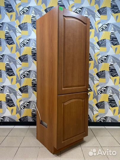 Холодильник бу Ariston